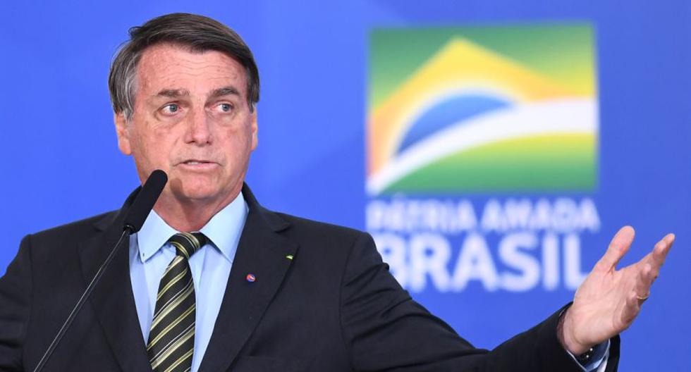Jair Bolsonaro había comentado a un grupo de seguidores que tenía el cálculo desde hacía más de cinco años y que era del tamaño de un “grano de fríjol”. (Foto: EVARISTO SA / AFP).