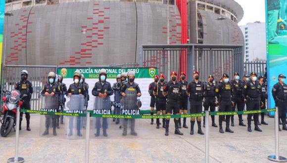 Policías resguardarán el partido Perú vs. Bolivia en el Estadio Nacional. (Foto:PNP)