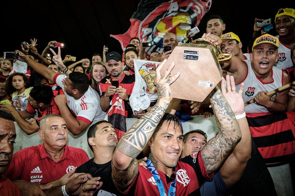 Paolo Guerrero: así celebró el Campeonato Carioca [IMÁGENES]