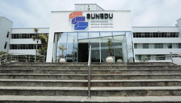 Unas 16 universidades privadas y públicas rechazan iniciativas legislativas que afectan a Sunedu. (Foto: El Comercio)