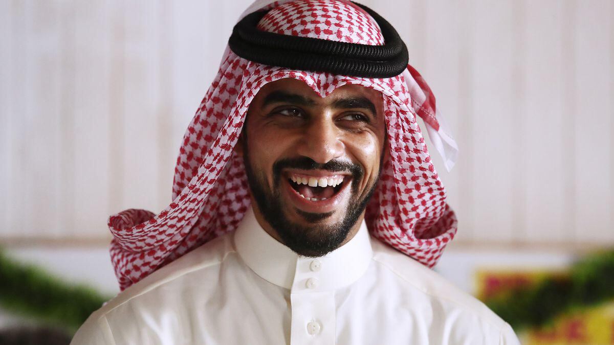 Yaqoob Mubarak entregará una donación de 100 dólares a cada familia que no fue beneficiada por el bono económico