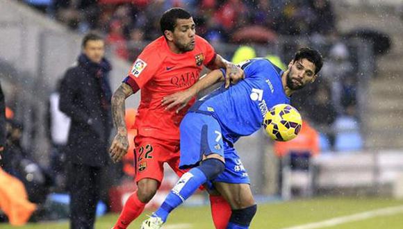 Barcelona: Dani Alves será baja contra el Huesca por la Copa del Rey