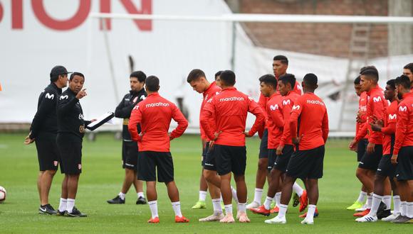 La selección peruana tendrá dos compromisos amistosos, quizá los últimos de preparación, contra Ecuador los días 18 y 21 de diciembre.
