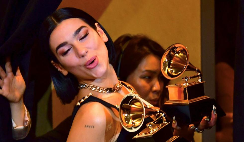 Dua Lipa tiene una relación con Anwar Hadid. (AFP)