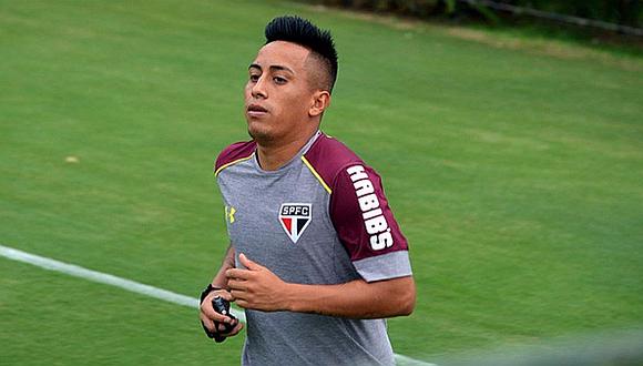 Christian Cueva llegó a Sao Paulo pero club ya decidió sancionarlo