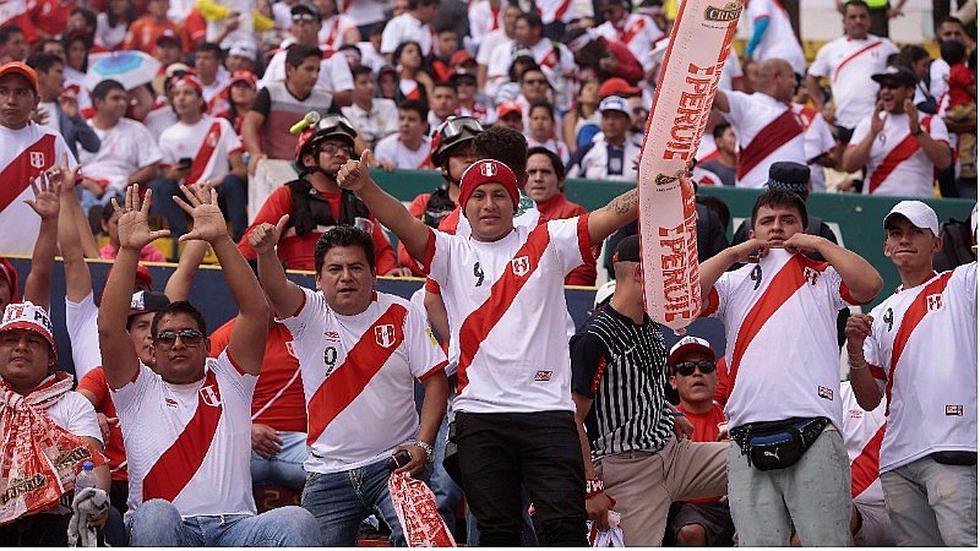 Perú vs. Ecuador: así la viven los peruanos desde la tribuna