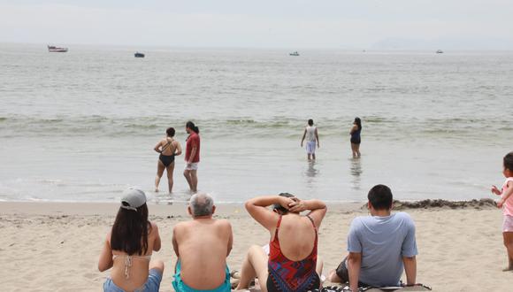 El cierre de playas en Chorrillos, Barranco y Miraflores durante 4 días buscaba atenuar los contagios de COVID-19. (Foto: Juan Ponce Valenzuela/@photo.gec)