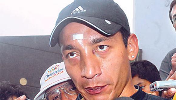 "Negro" Galván fue operado ayer de tabique nasal y feliz por recuperación de Fleitas