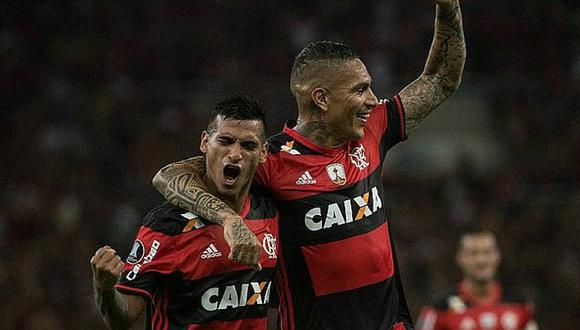 Flamengo: Paolo Guerrero y Miguel Trauco presentaron la nueva camiseta [FOTOS]
