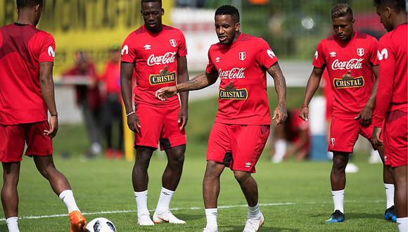 Perú vs. Suecia: Farfán fue incluído en el último once titular