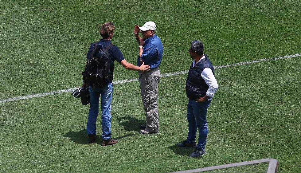 El gramado, parte importante de la inspección de este miércoles. (Foto: Fernando Sangama)