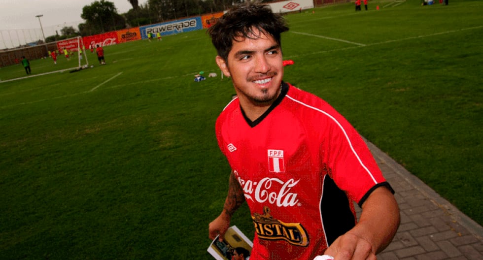 ¡A trabajar el doble! 'Loco' Vargas cumple hoy 28 años FUTBOLPERUANO