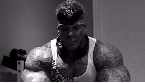 Fisicoculturista se encuentra grave por presunta sobredosis [VIDEO]