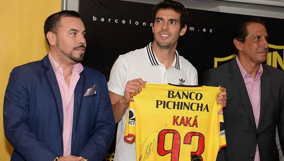 Kaká negó que desempolvará los chimpunes para jugar por Barcelona