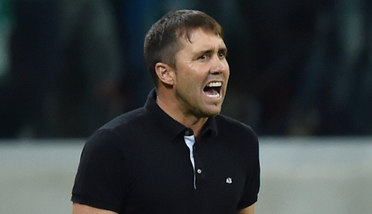 Eduardo Coudet asistirá a un evento organizado por Andrés D’Alessandro, figura del Internacional de Porto Alegre. (Foto: AFP)