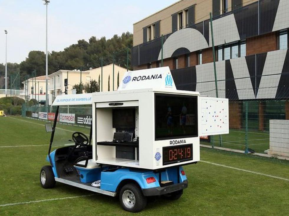 Marcelo Bielsa y su nueva locura: 'El Bielsa Movil' [FOTOS + VIDEO]