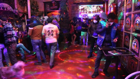 Intervienen y clausuran discoteca La Jarrita por realizar fiesta con 120 personas en su interior. (Foto: Municipalidad de Lima)