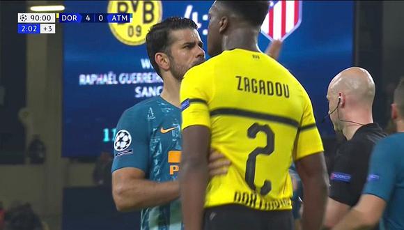 Diego Costa casi se agarra a golpes con gigante del Dortmund [VIDEO]