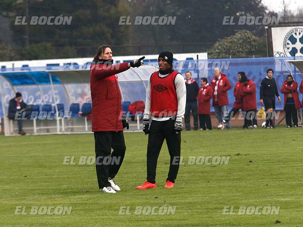 Selección peruana entrenó a 3 grados en Temuco para enfrentar a Brasil [VIDEO]