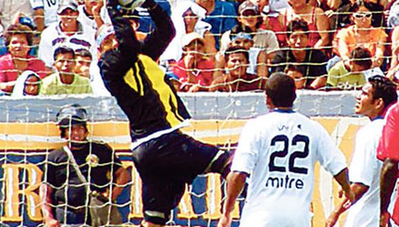 Golero de CNI Oscar MacFarlane anuncia que fue convocado al combinado de Panamá