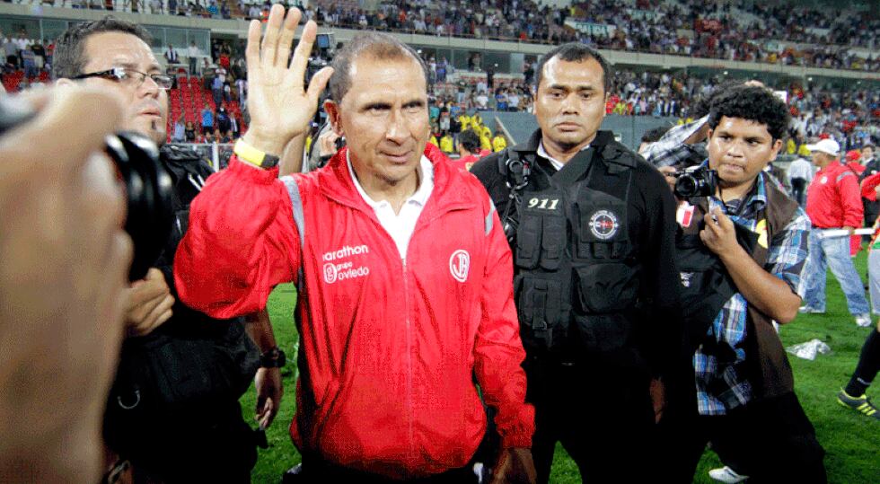 Colombia quiere a Umaña y estratega dice "sería algo soñado"