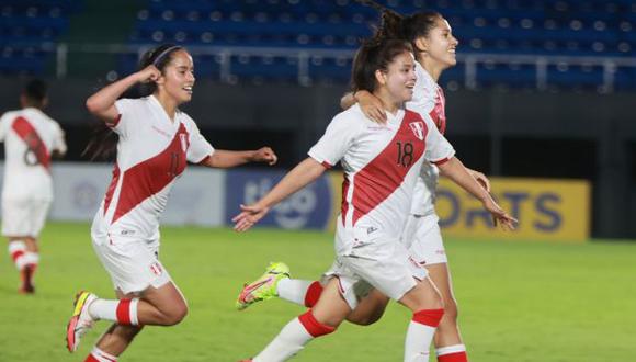 La selección peruana femenina realizó 07 microciclos durante el 2021. (Foto: FPF)