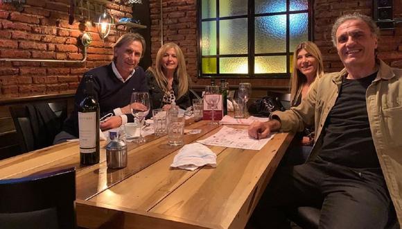 Ricardo Gareca compartió una cena con Oscar Ruggeri. (Foto: Instagram Oscar Alfredo Ruggeri)