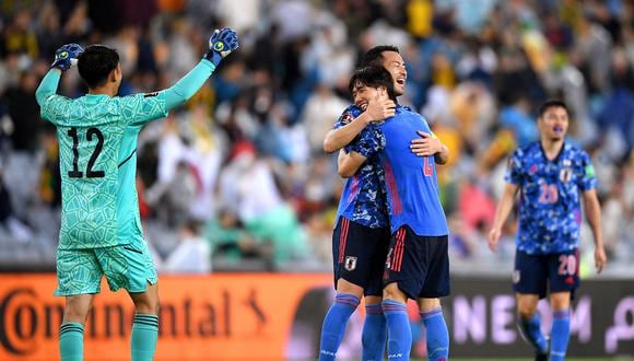 Japón y Arabia Saudi clasificaron al Mundial de Qatar 2022 tras la victoria nipona ante Australia. (Foto: EFE)