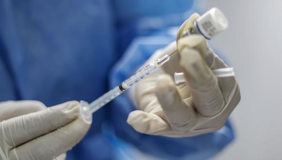 Dosis de la candidata a vacuna contra el coronavirus (COVID-19) llegaron el último miércoles para iniciar los ensayos clínicos en el país. (Foto: Andina)