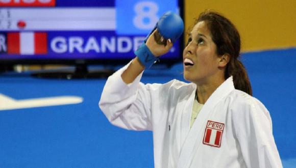 Toronto 2015: Karateca Alexandra Grande aseguró una medalla para Perú