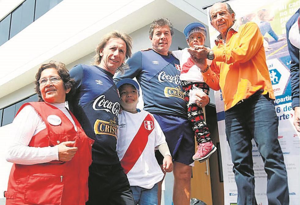 Ricardo Gareca y su buen corazón con la Asociación de Niños Quemados
