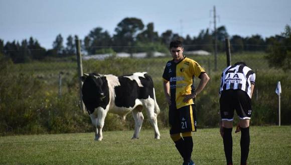 El insólito hecho ocurrió en la liga regional de Soca en Uruguay en un duelo entre Wanderers y Progreso.