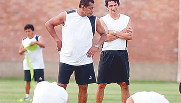 Directivo de León de Huánuco no cree que Franco Navarro y Leo Rojas sean desleales