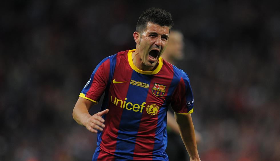 David Villa vs. Manchester United. Temporada 2010-11. (Foto: AFP)