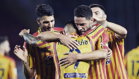 Gianluca Lapadula bajó el balón entre dos defensas y marcó golazo con Lecce a los 8 minutos [VIDEO]