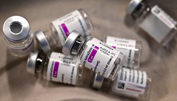 Presidente Sagasti anuncia la llegada de más de un millón de dosis de vacuna AstraZeneca al Perú durante el mes de mayo vía Covax Facility. (Foto: GABRIEL BOUYS / AFP).
