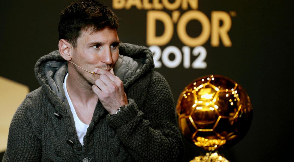 Lionel Messi, Cristiano Ronaldo e Iniesta se disputan hoy el Balón de Oro