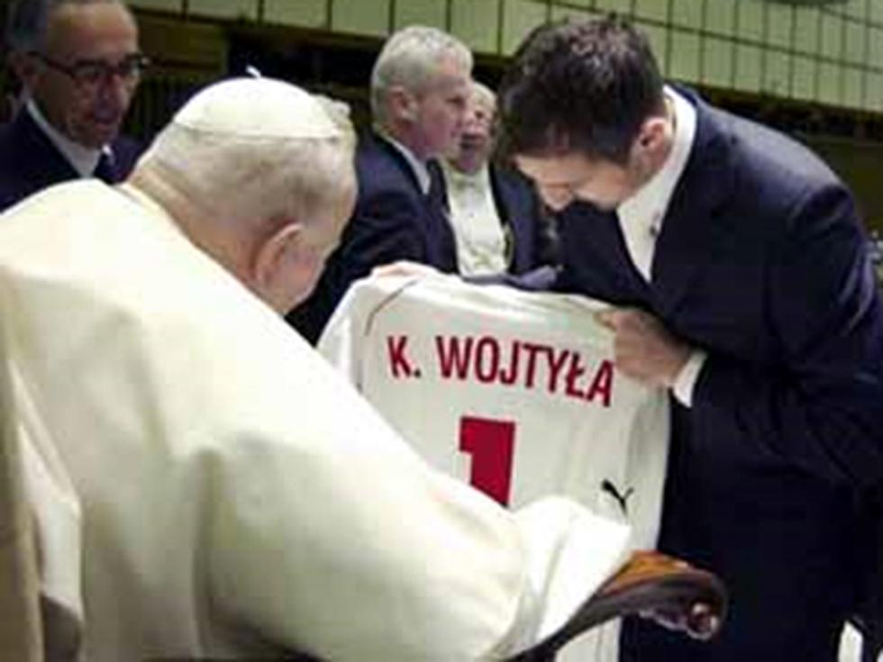 Juan Pablo II, el Santo que era un fanático del fútbol