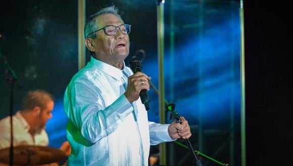 Armando Manzanero: Cenizas del cantautor ya están en Mérida y será despedido en privado. (Foto: AFP).