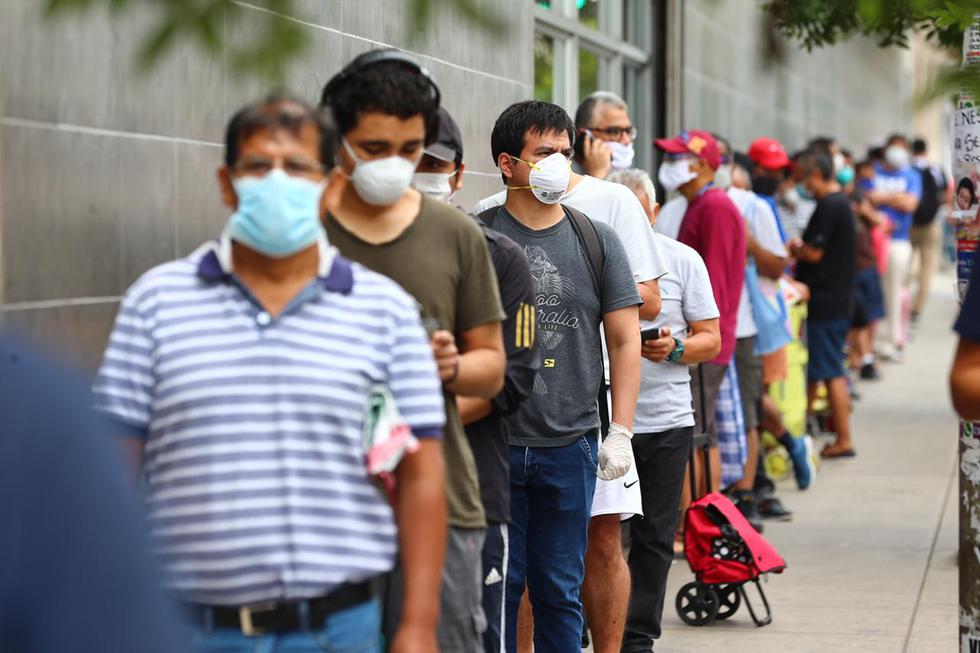 Así es la salida de hombres a los mercados de Lima tras medida de Martín Vizcarra. Foto: Hugo Curotto / GEC