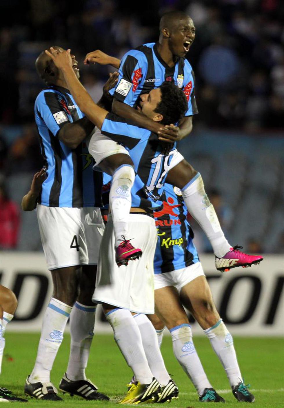 Las mejores imágenes de la clasificación de Real Garcilaso a cuartos [FOTOS]