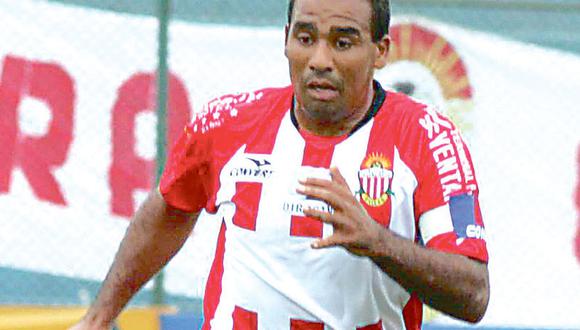 Bernales quiere retirarse en la "U" y puede hacerse realidad