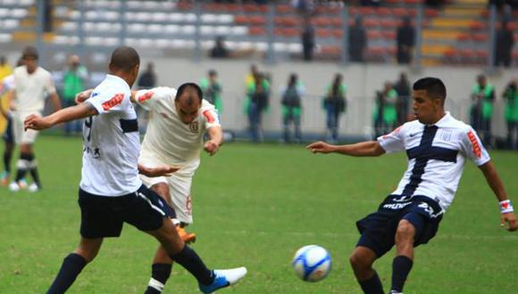 Rainer Torres : En Universitario no hay miedo de poner pierna fuerte ante Alianza Lima
