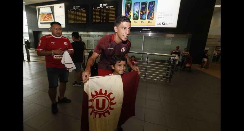 Las postales de la llegada de Universitario de Deportes a Lima tras eliminación de la Copa Libertadores 2020. (Foto: Violeta Ayasta / GEC)