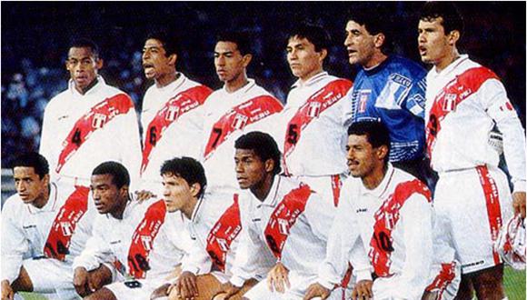 El once titular peruano cambió mucho con respecto al que inició en las Eliminatorias a Francia 1998.