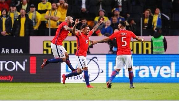 Chile no jugará el Mundial, pero supera a Perú en el Ranking FIFA