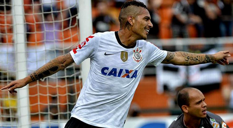 Paolo Guerrero no siente "presión" por la llegada de Pato al Corinthians