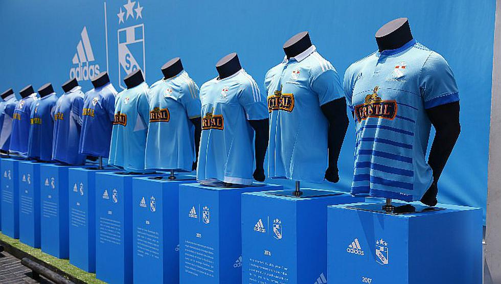 Así se vivió la presentación de la camiseta de Sporting Cristal [GALERÍA]