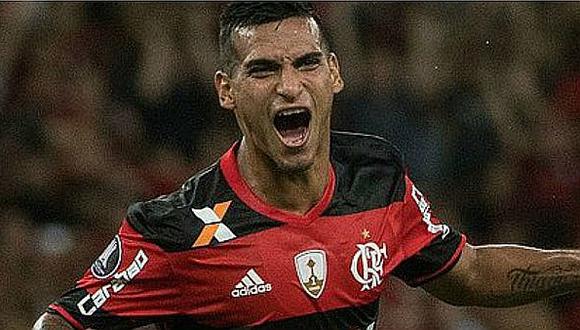 Selección peruana: Mira la gran salvada de Trauco con el Flamengo