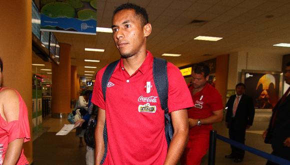 Carlos Lobatón superó dolor en el hombro y asegura estar frente a Chile